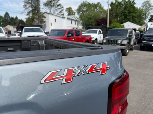 Used 2016 Chevrolet Silverado 1500 W/T w/ WT Convenience Package AWD/4WD image 11