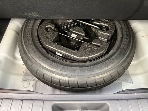 Used 2025 Hyundai Kona SEL AWD/4WD image 39