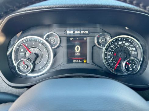 Used 2024 RAM 2500 Big Horn AWD/4WD image 20