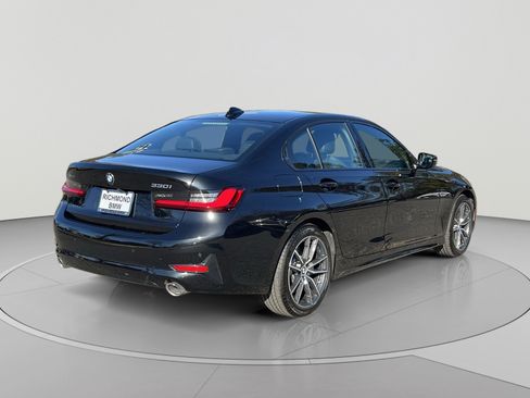 Used 2022 BMW 330i xDrive Sedan w/ Premium Package 2 AWD/4WD image 16