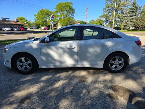 Used 2011 Chevrolet Cruze LT FWD image 4