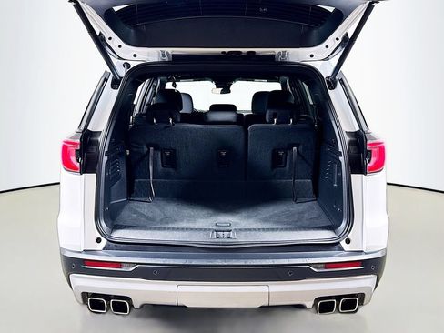 Certified 2025 GMC Acadia Elevation FWD image 25