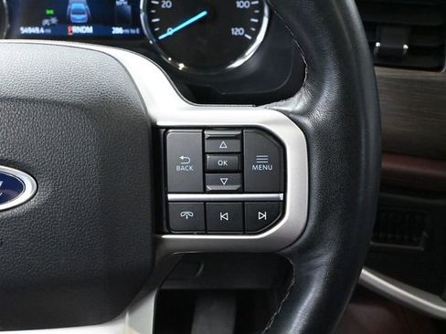 Used 2024 Ford Expedition Limited image 31