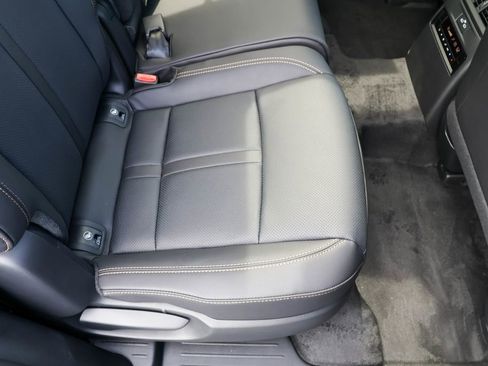 New 2025 MAZDA CX-70 Plug-In Hybrid w/ Premium Pkg image 45