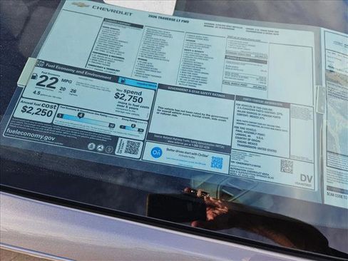 New 2026 Chevrolet Traverse LT image 18