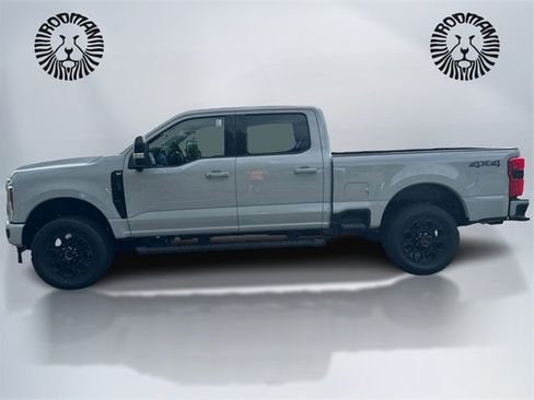 New 2026 Ford F250 XLT w/ XLT Premium Package image 8