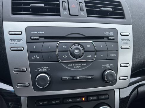 Used 2009 MAZDA MAZDA6 s Grand Touring w/ Moonroof & Bose Pkg image 17