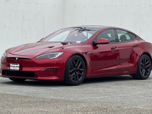 Used 2023 Tesla Model S Plaid image 7