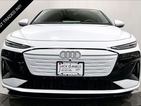 Certified 2025 Audi A6 e-tron Premium w/ Ultra Package AWD/4WD image 2