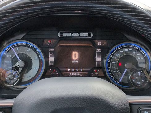 Used 2022 RAM 3500 Limited image 32