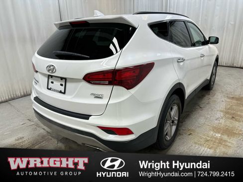 Used 2017 Hyundai Santa Fe Sport image 6