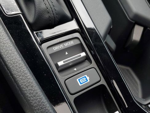 New 2025 Honda Accord EX-L image 28