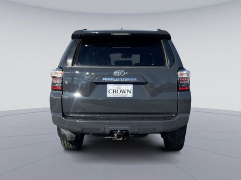 Used 2024 Toyota 4Runner SR5 Premium image 8