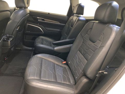 Used 2020 Kia Telluride SX w/ SX Prestige Package AWD/4WD image 18