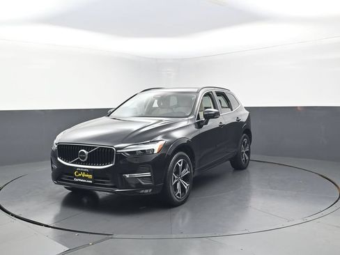 Used 2022 Volvo XC60 B5 Momentum w/ Protection Package Premier AWD/4WD image 6