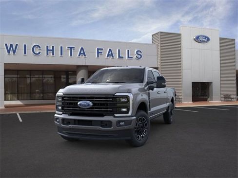 New 2026 Ford F250 Platinum w/ FX4 Off-Road Package image 2