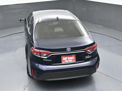 Certified 2024 Toyota Corolla XLE image 42