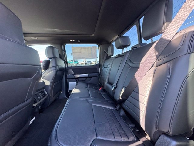 New 2027 Ford F250 Platinum w/ Tremor Off-Road Package AWD/4WD image 19