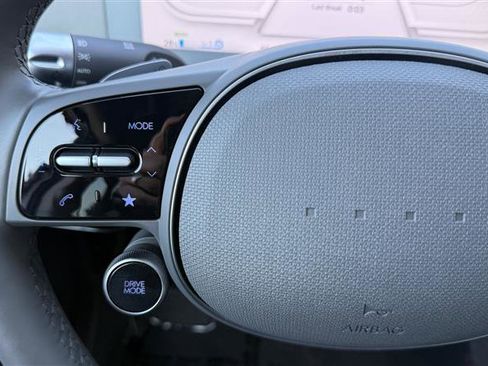 Used 2024 Hyundai Ioniq 5 SEL image 28