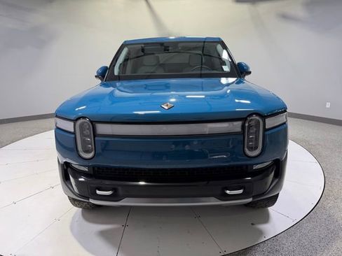 Used 2022 Rivian R1T Adventure image 12