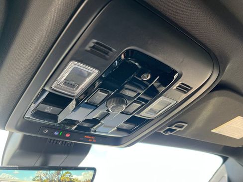 New 2026 GMC Yukon Elevation w/ Elevation Premium Package image 35