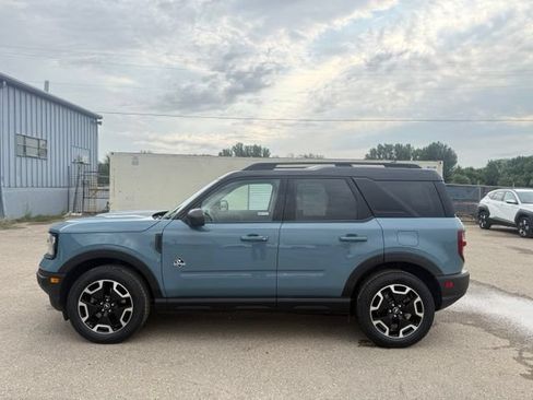 Used 2021 Ford Bronco Sport Outer Banks AWD/4WD image 8