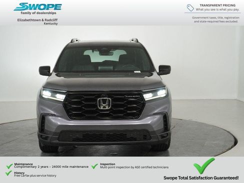 Used 2025 Honda Pilot Black Edition image 8