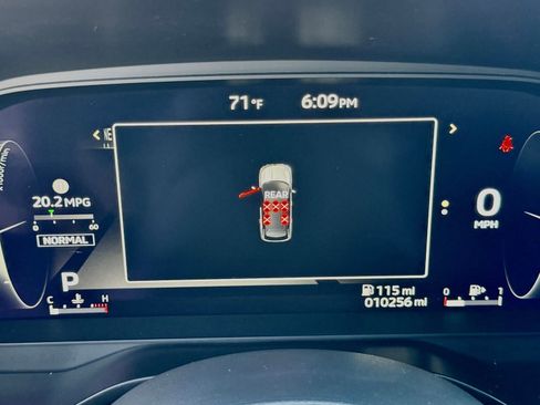 Used 2025 Mitsubishi Outlander SEL FWD image 34