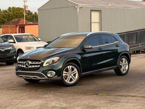 Used 2019 Mercedes-Benz GLA 250 image 1