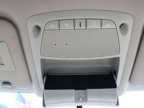 Used 2017 Nissan Rogue S FWD image 48
