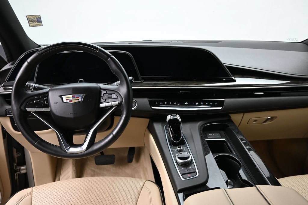 Certified 2024 Cadillac Escalade ESV Premium Luxury AWD/4WD image 16