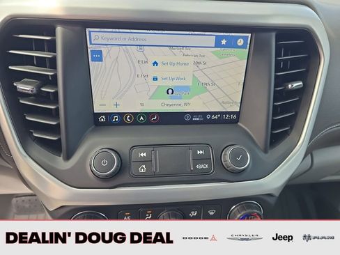 Used 2020 GMC Acadia SLT w/ Premium Package image 19