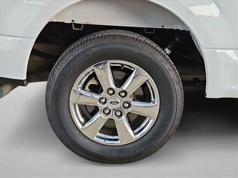 Used 2019 Ford F150 XLT w/ Equipment Group 302A Luxury RWD image 18