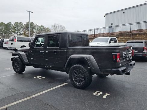 Used 2024 Jeep Gladiator Sport image 6