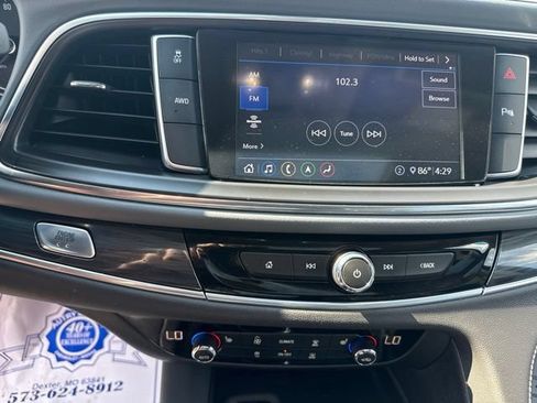 Used 2021 Buick Enclave Essence w/ Sound and Sites Package AWD/4WD image 21