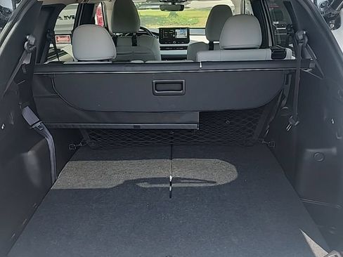 Used 2025 Mitsubishi Outlander SE AWD/4WD image 11