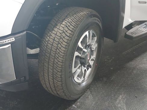 New 2026 GMC Sierra 3500 SLT w/ SLT Premium Package image 35