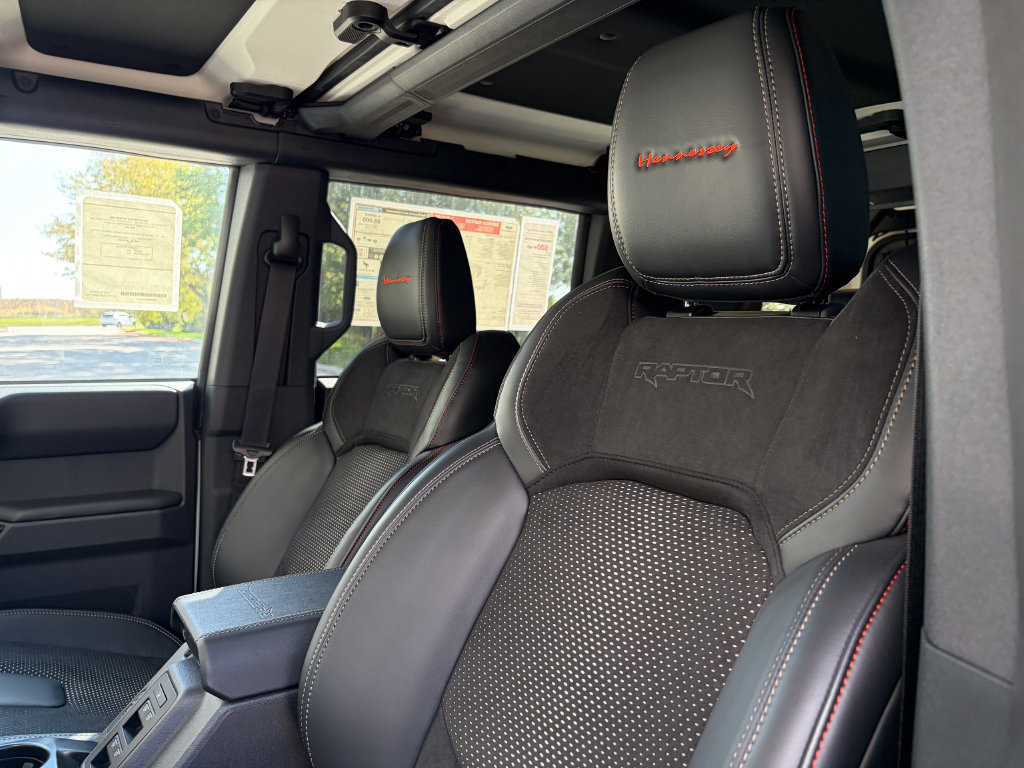 New 2026 Ford Bronco Raptor w/ Interior Carbon Fiber Pack AWD/4WD image 11