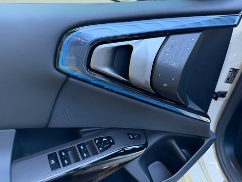 New 2026 BMW X3 M50 w/ Premium Package AWD/4WD image 14