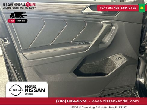 Used 2024 Volkswagen Tiguan Wolfsburg Edition image 33