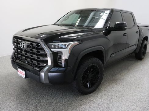 Used 2023 Toyota Tundra Platinum w/ Advanced Package image 2