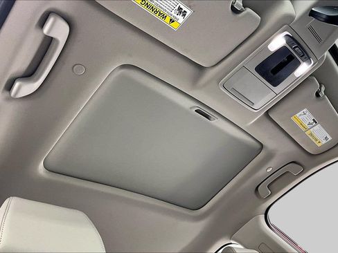 Used 2023 Honda CR-V EX-L image 22