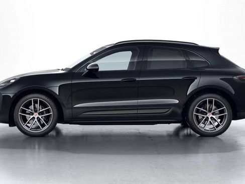 New 2026 Porsche Macan image 2