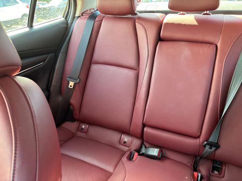 Used 2025 MAZDA MAZDA3 s image 36