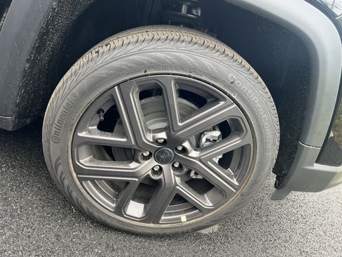 New 2026 Jeep Compass Limited image 10