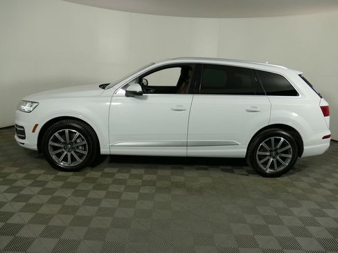 Used 2019 Audi Q7 2.0T Premium Plus image 30