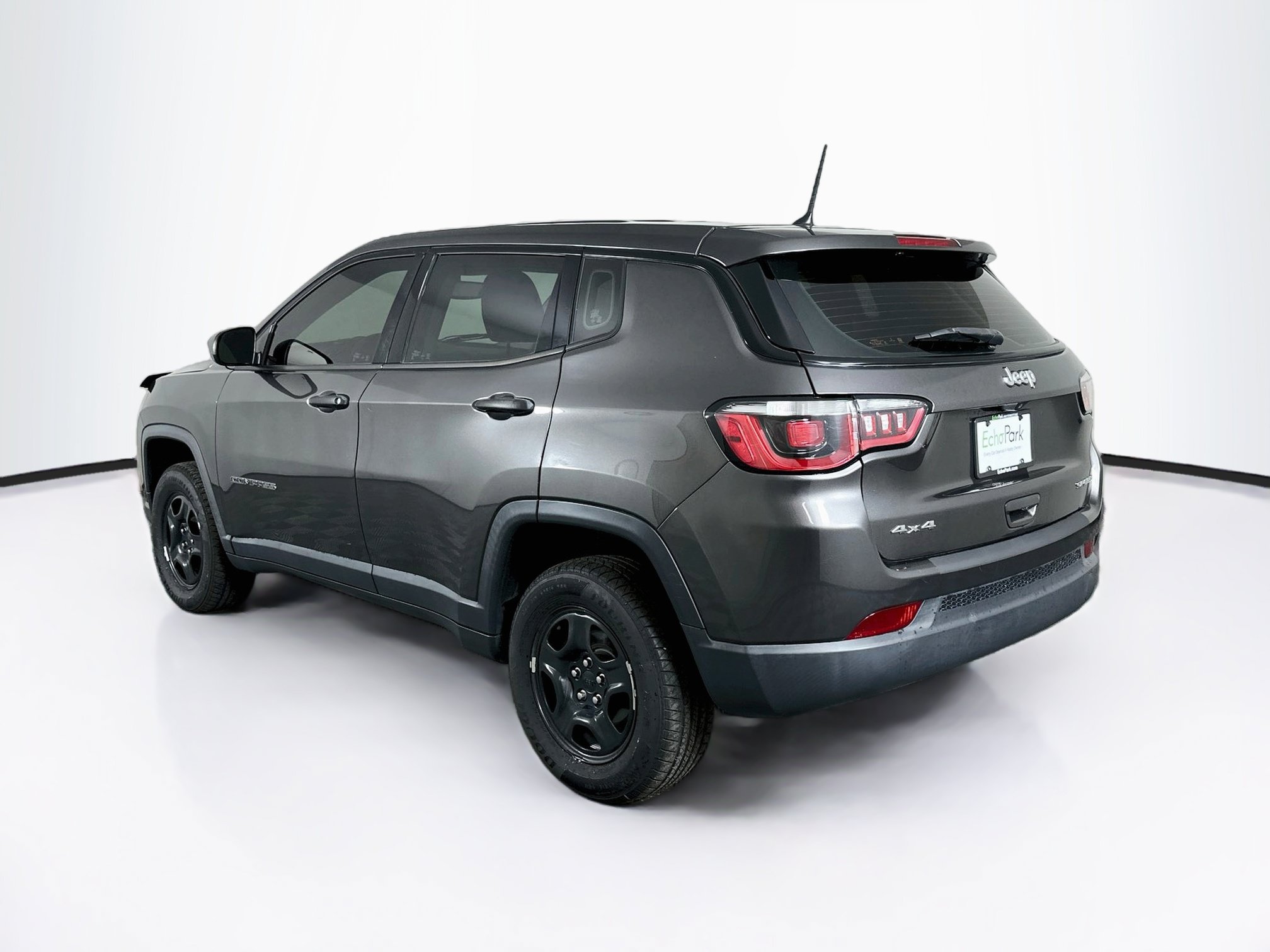 Used 2018 Jeep Compass Sport w/ Cold Weather Group AWD/4WD image 5