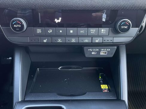 Used 2026 Subaru Outback Limited w/ Premium/Limited Package 2 AWD/4WD image 19