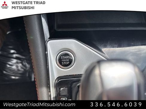 Used 2024 Nissan Altima 2.5 SR FWD image 14