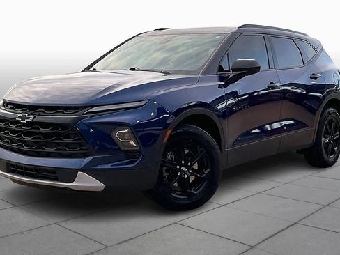 Used 2023 Chevrolet Blazer LT w/ Midnight/Sport Edition image 3